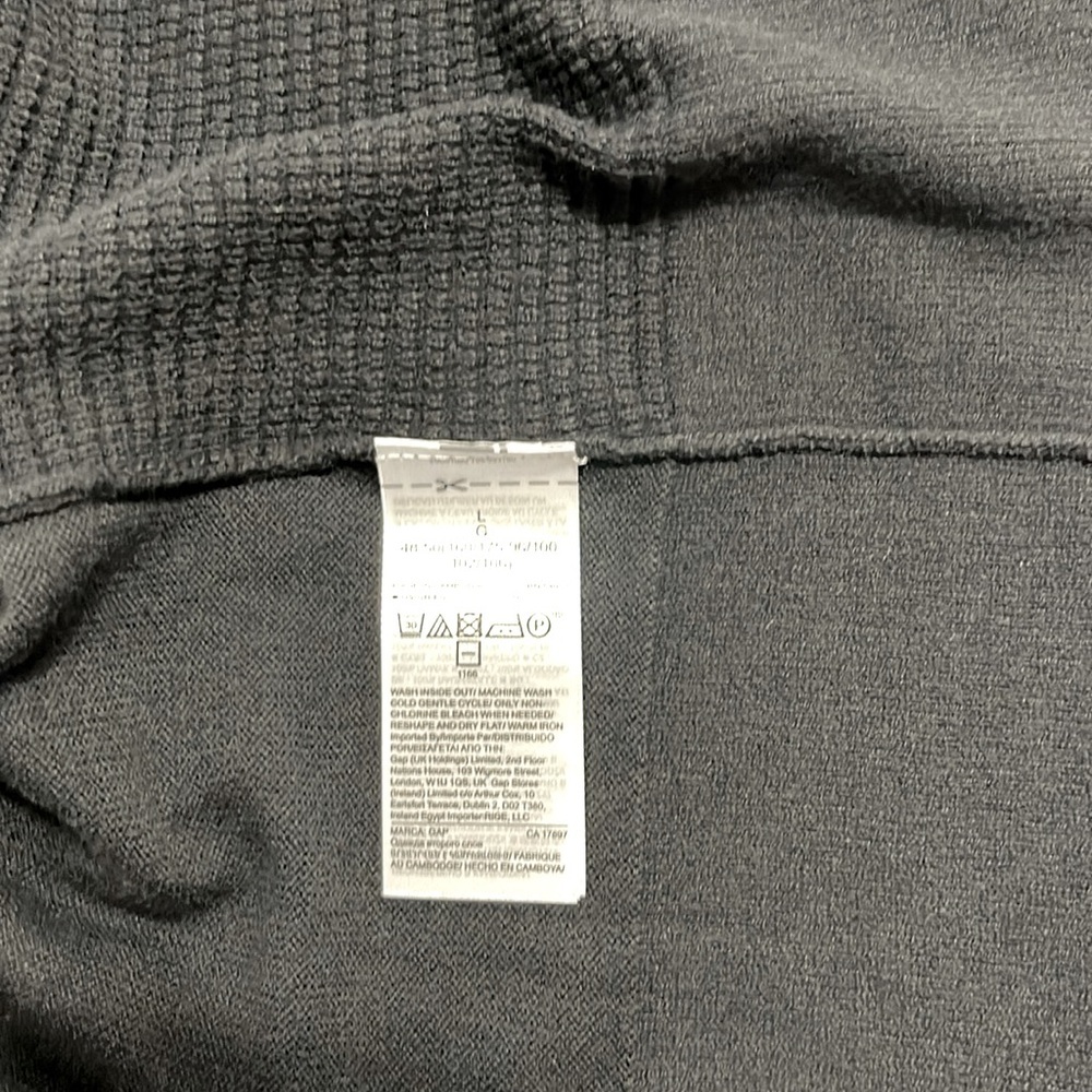 NWT Women’s GAP BELLA THIRD - Black Cardigan Size Large - Picture 7 of 7